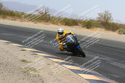 media/Apr-10-2022-SoCal Trackdays (Sun) [[f104b12566]]/Turn 3 Inside (1150am)/